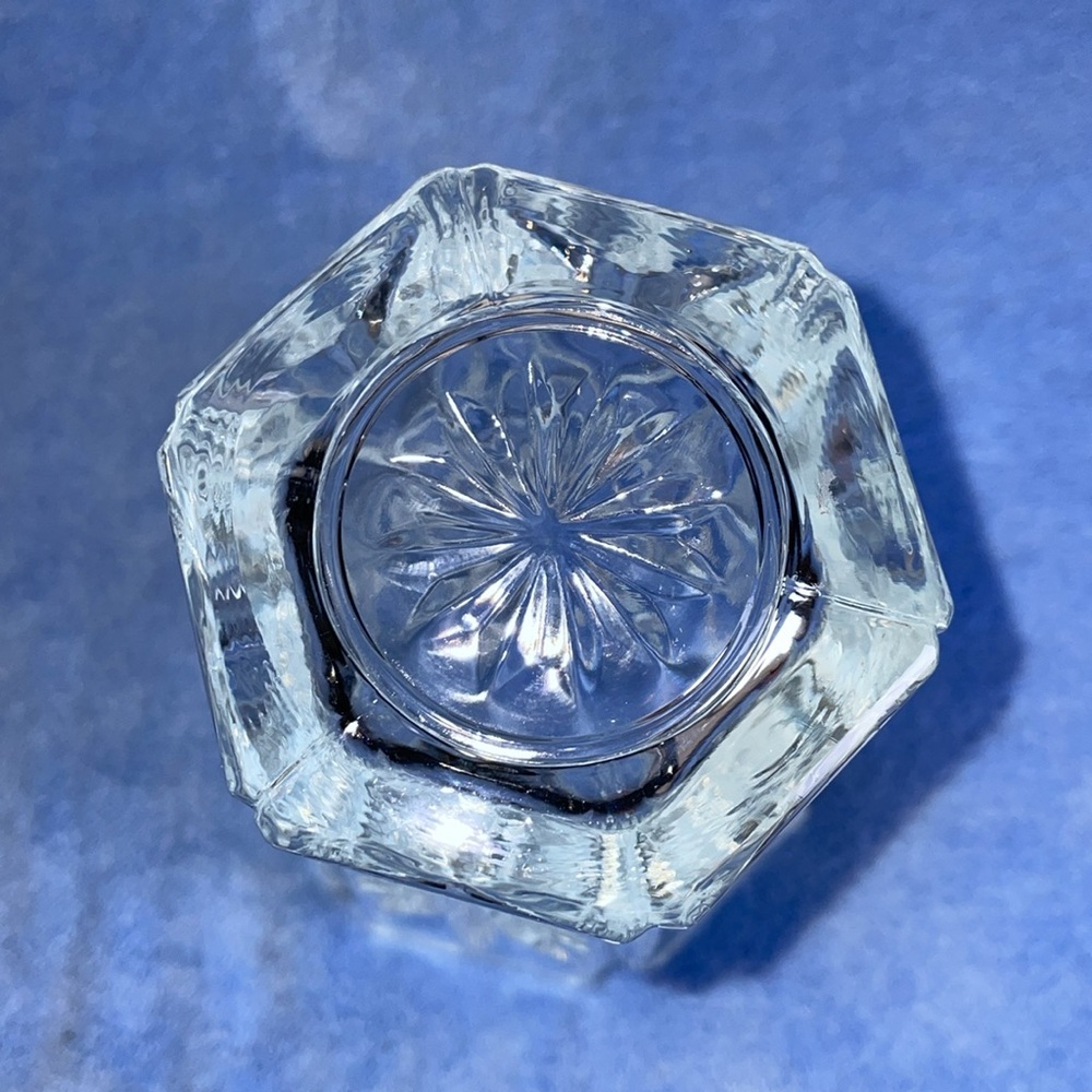 Vintage Crystal Vase.  Cut Glass.  24% Lead Crystal. - Picture 6 of 8
